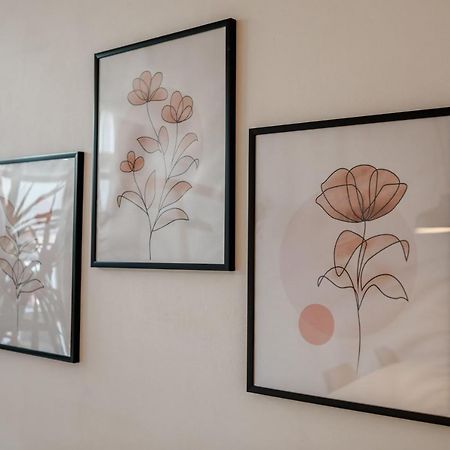 Ruim Appartement In Centrum イアーセーケ エクステリア 写真