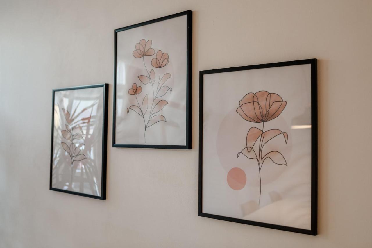 Ruim Appartement In Centrum イアーセーケ エクステリア 写真