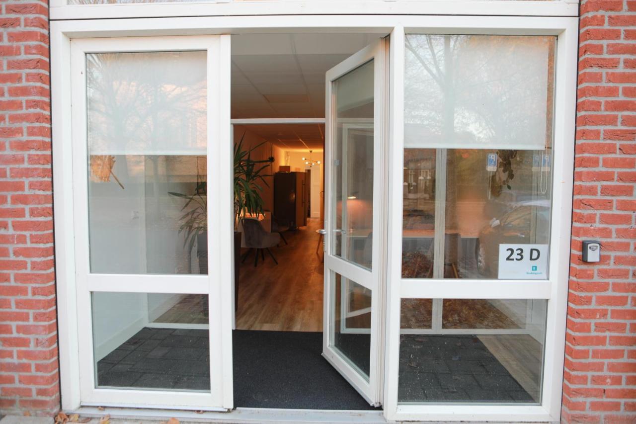 Ruim Appartement In Centrum イアーセーケ エクステリア 写真